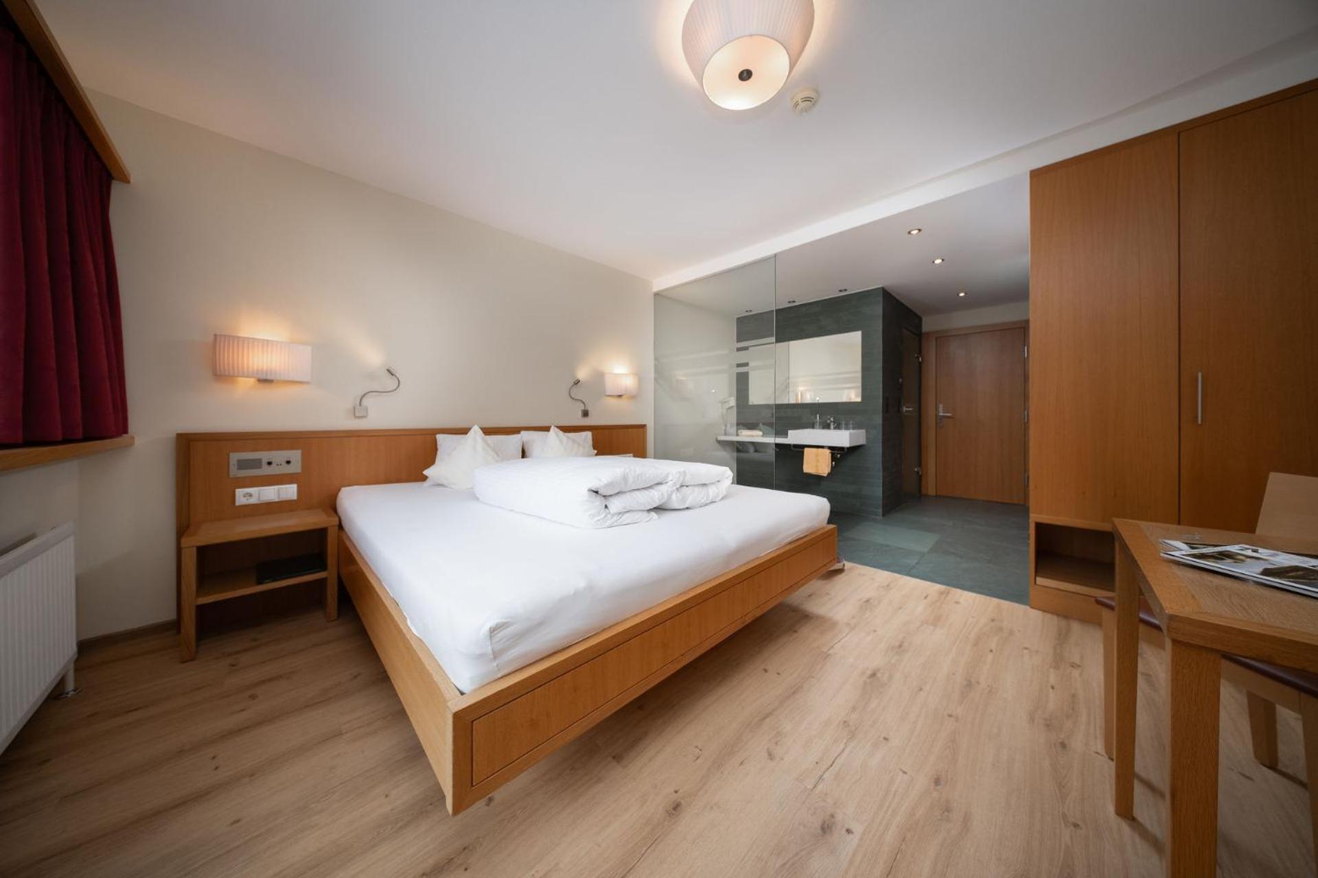Hotel Garni Maria Theresia Solden Ngoại thất bức ảnh